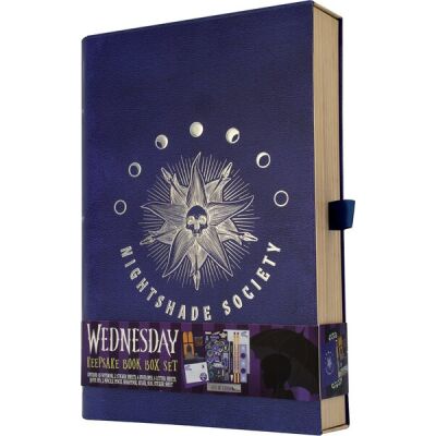 Exklusive Geschenkebox Nightshade Wednesday mit detaillierte Prägung eines mystischen Symbols, lila