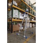 STABILO STUFEN-STEHLEITER, FAHRBAR MIT TRAVERSE 6 STUFEN