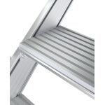 TREPPE MIT PLATTFORM (LEICHTMETALL), 4 STUFEN 0,6 M, 45°