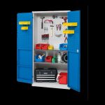 Werkstattschrank – mit zwei Böden