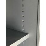 Dokumenten- und Sicherheitsschrank 70 cm Breite in RAL7021 (schwarzgrau) und RAL7035 (lichtgrau)