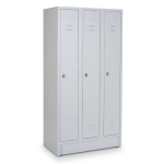 Reihen- und Garderobenschrank mit 120 cm Breite und 3...