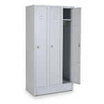 Reihen- und Garderobenschrank mit 120 cm Breite und 3...
